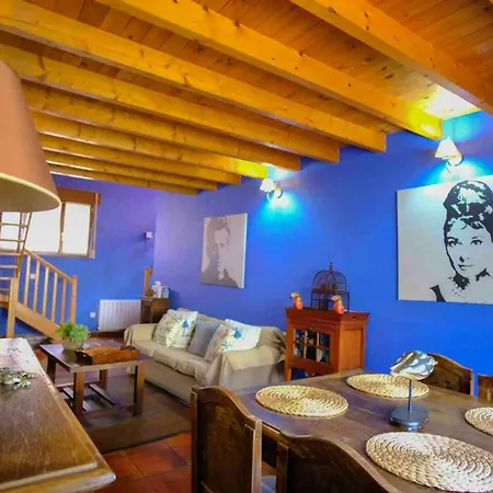 Comfortable In The Heart Of Medieval Сasa de vacaciones *